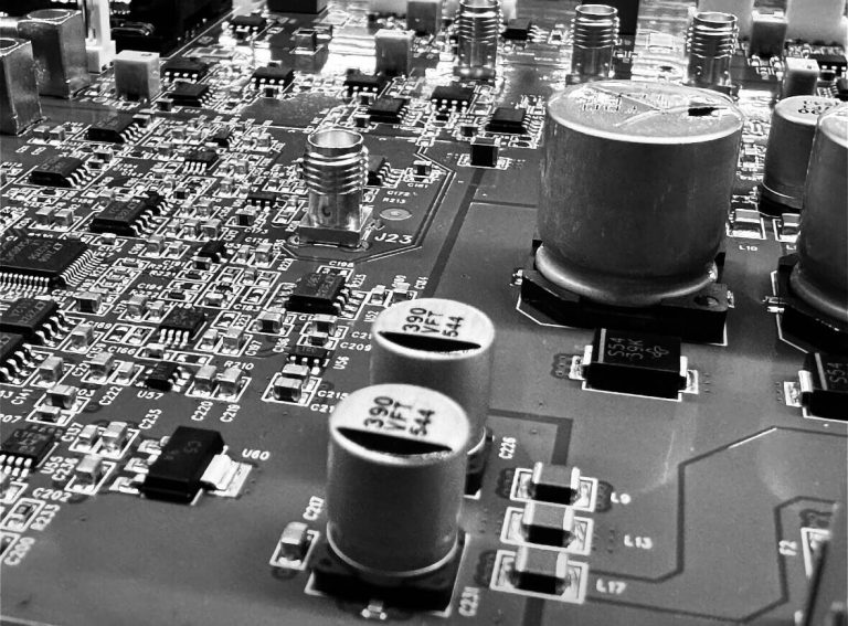 montaggio pcb